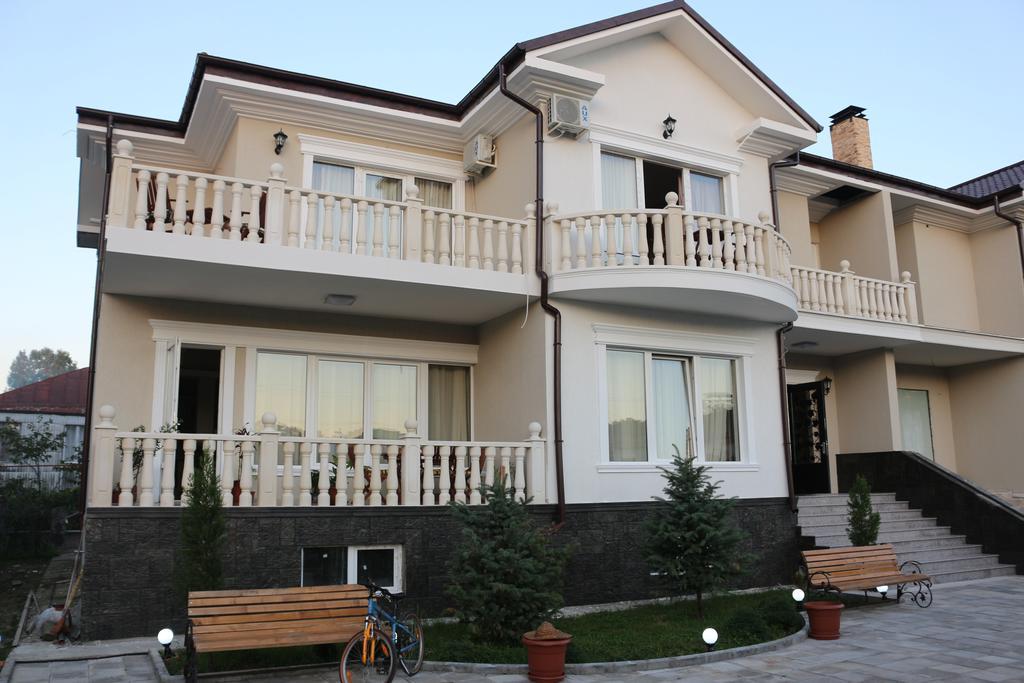קובולטי Guest House Sofia מראה חיצוני תמונה