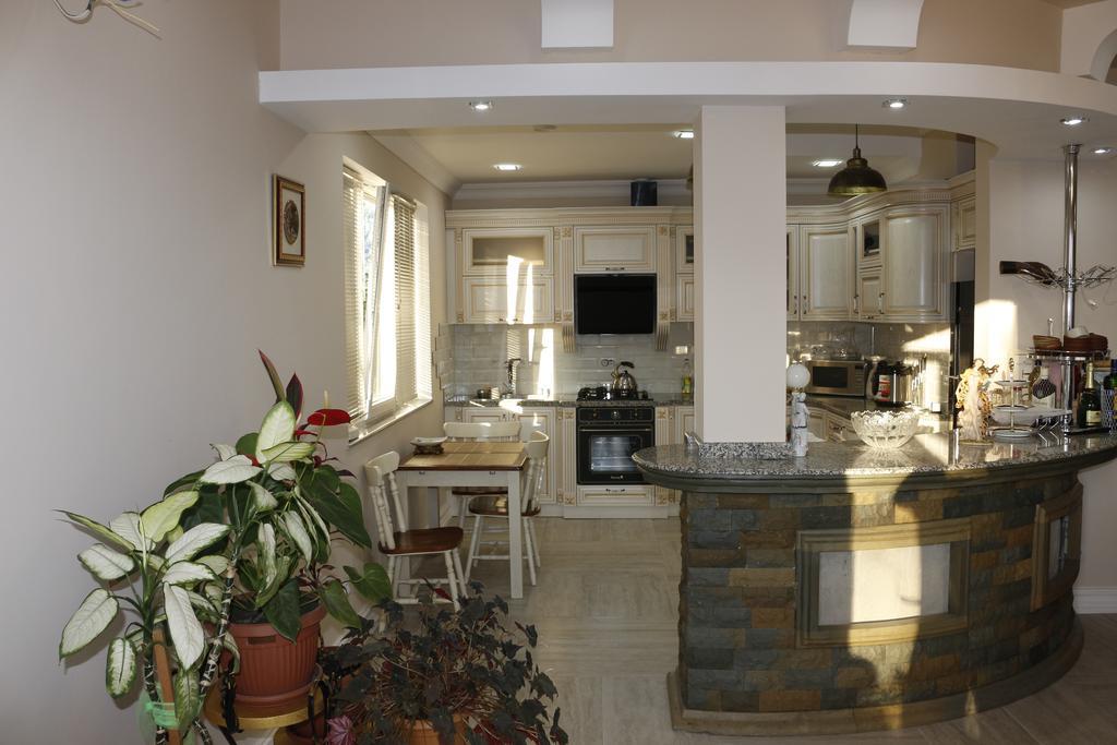קובולטי Guest House Sofia מראה חיצוני תמונה